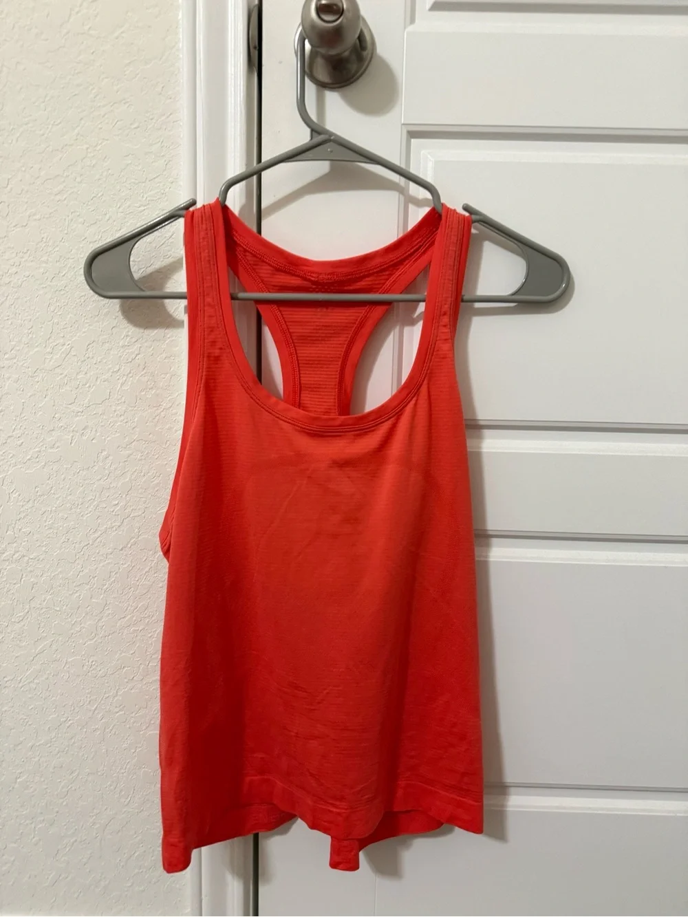 lululemon Swiftly Tech Racerback Tank Top 2.0 waist